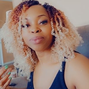 Meet your Posher, Shalonda